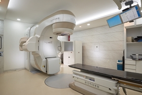 仁荷大学医院,仁川地区首次引进最先进放射癌症治疗的新加速器”放疗超人(Vital Beam)” 开机。